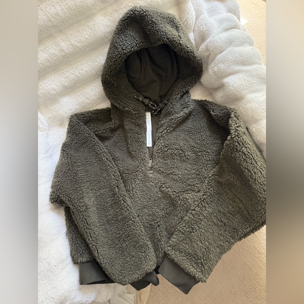 Lululemon Athletica Oh So Sherpa 1/2 Zip Hoodie | Dark Olive | Good-as-New